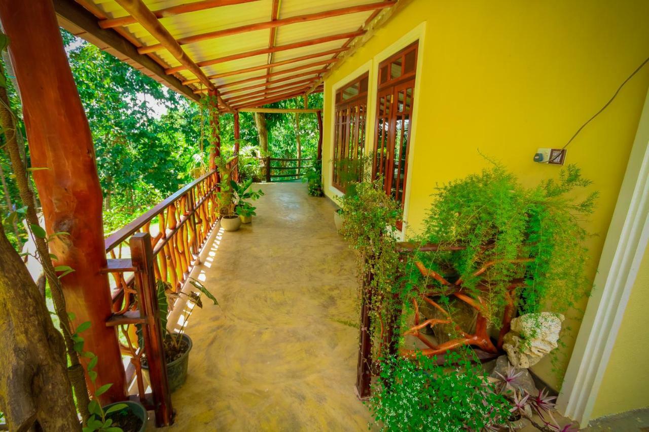 Happy Horizon Home Stay Елла Екстер'єр фото